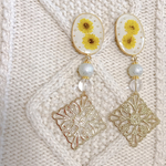 新作 押し花レジン 大ぶりイヤリング