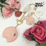 【4月限定】食べかけマカロンのバッグチャーム〜桜〜