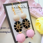 再販♡人気　ベージュ×ヴィンテージフラワー×大ぶりマットピンク　ピアスorイヤリング