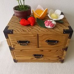 ちりめん  みかん‥  小引き出しタンス付き