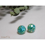 キラキラシェルピアス