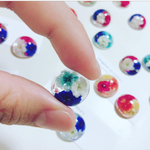 〈青色〉かすみ草ピアス