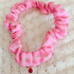 シュシュ首輪 イチゴ柄 ピンク