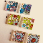 花柄プリントの四角いピアス（イヤリング）