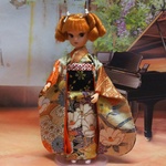 ②-⑪　復刻版初代リカちゃんのサイズ　着物＆帯のセット　（振袖）