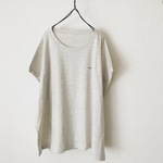 xic　レディースTシャツ  オートミール