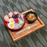 ミニチュア  トン🐽トンセット