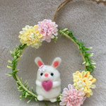 うさぎさんの花いっぱいマスコットリース💕