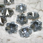13mm×12mm　スノーフレーク（シルバー）10個