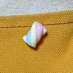 小さなスイーツピンズ(ねじねじマシュマロ)