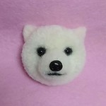 もふブローチ　柴犬　17　白柴　ミニ　動物ぽんぽん