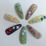 フェルトの刺繍パッチン