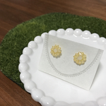 ヤングコーンのプチピアス