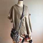 ショルダービタット付おむつポーチ（ダマスク）