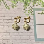 【SALE】アンティーク ゴールドライン入りイヤリング