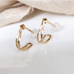 14kgf ✴︎ double U twist フープピアス