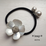 お花のヘアゴム   シルバー