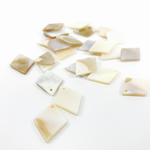 【10個入り】シェルパーツ《ひし形15×20mm》