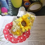 *＊Kazariya*＊向日葵の丘より.。＊向日葵とナチュラルホワイトローズのビタミンバレッタ(⌒‐⌒).。＊