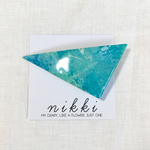 ペイントヘアクリップ　三角形　//　ブルー