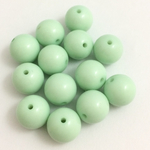20個　16mm　アクリルビーズ　ミントグリーン