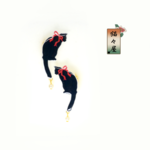 【受注生産】赤りぼん黒猫片耳イヤーカフ