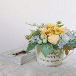 natural yellow ひまわりとライラックのアレンジ