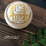 こぎん刺しのピンクッション✳︎まつかさ✳︎やまぶき