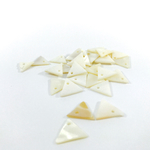 シェルパーツ トライアングル《11.5×13.5mm》