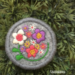 お花の刺繍ブローチ✴︎184