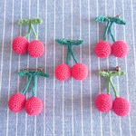 さくらんぼのブローチ🍒