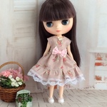 ミディちゃん用ワンピース  レッド系ストライプ花柄 