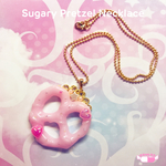 ゆめかわいい✩シュガリープレッツェルネックレス✩ピンク
