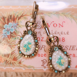 lynlynのしずくフラワーピアス