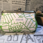 がま口メイクポーチ グリーン花柄モチーフ