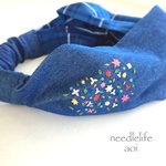 小花刺繍のクロスヘアバンド