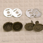 【金具】強力薄型マグネットホック18mm・2セット入（アンティーク）