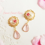 薔薇の涙　～透かしパーツとしずくのピアス～