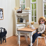 ナチュラルな木製ドールハウス　ブライス・リカちゃん　momokoにおすすめ