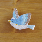 羽ばたく青い鳥さん　マリン帽子編　刺繍ブローチ