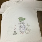 手刺繍Tシャツ  ネコと雨