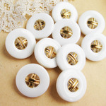 ■NEW■10個入■ ヴィンテージボタン　(20mm)  ホワイト　クロス 　[1065] 