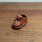 手のひらサイズのミニチュア靴 【手縫い革製】
