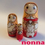 【SALE 20%OFF!】小さめ3個組マトリョーシカ「犬好き三姉妹」