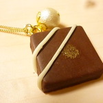 *限定*ネックレス(ビターチョコ×コットンパール)*50センチチェーン*