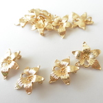 ボタニカル4弁花チャーム*4個set