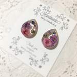 ピンク×パープルのかすみ草の押し花ドロップピアス/イヤリング