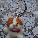 茶八割れ猫ちゃんストラップ