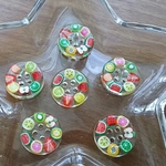 フルーツいっぱいな〜ボタン〜♪🍉🍓🍊🍌🍋