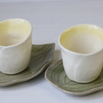 花のカップとお皿のセットペア(カラーリリー）